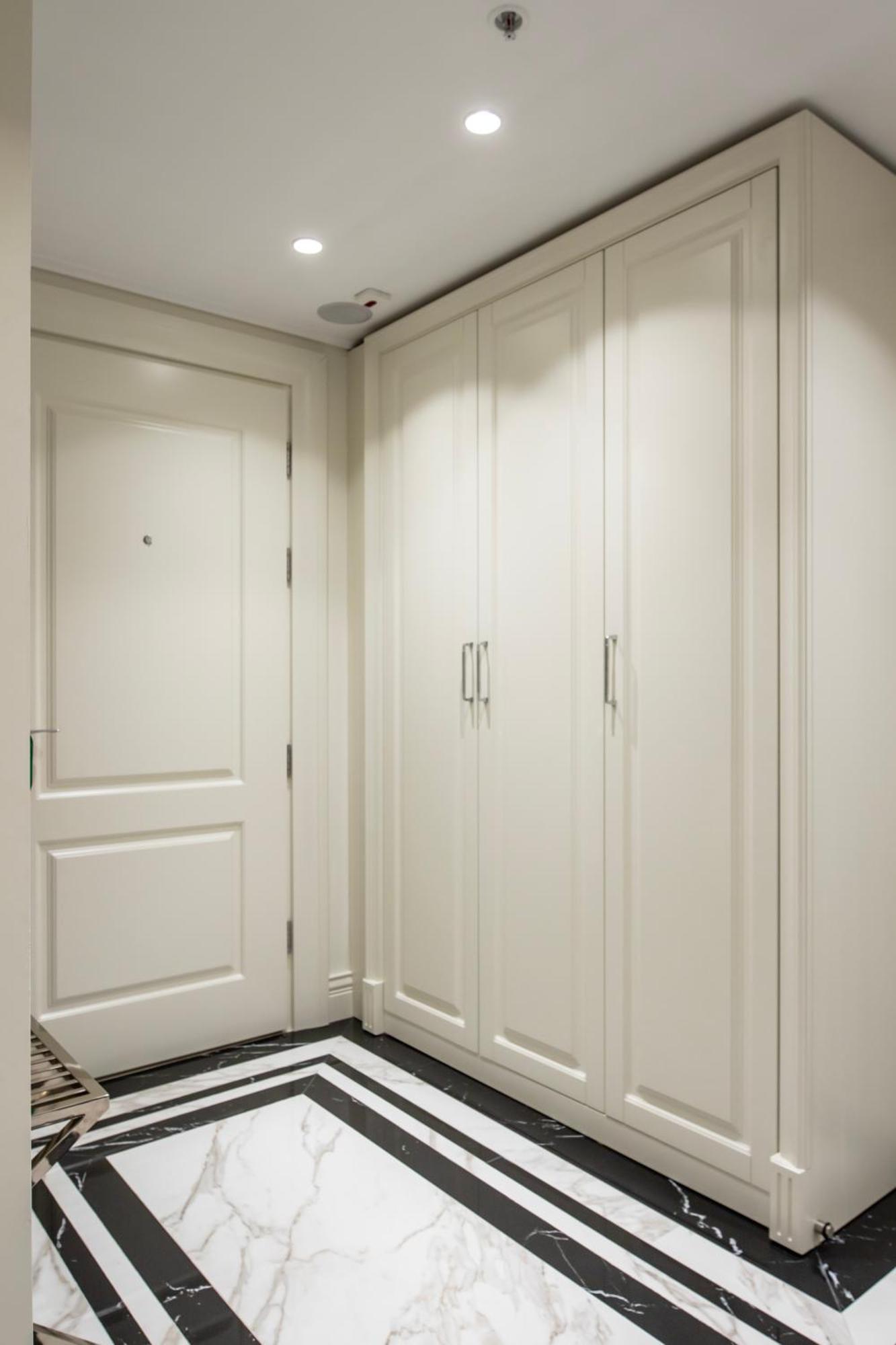 Xheko Imperial Luxury Hotel & Spa 地拉那 外观 照片 A wardrobe
