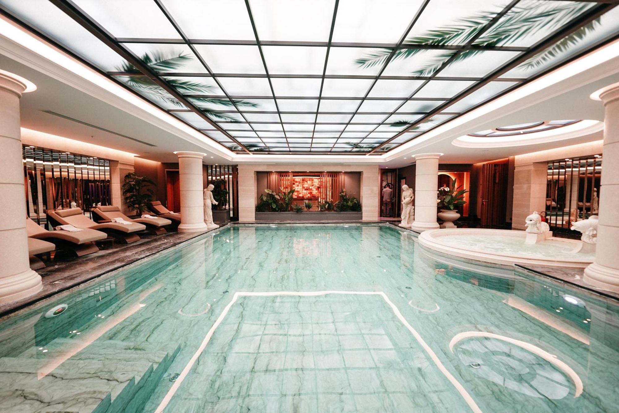 Xheko Imperial Luxury Hotel & Spa 地拉那 外观 照片 The Spa at The Landmark